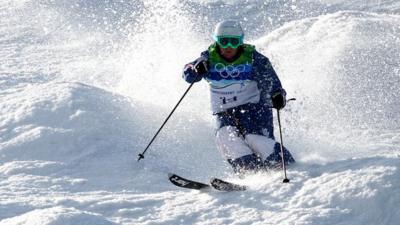 Watch BBC Sport’s guide to freestyle skiing moguls ahead of the Sochi 2014 Winter Olympics.