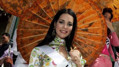 Monica Spear