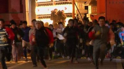 Racers in the Nishinomiya Shrine