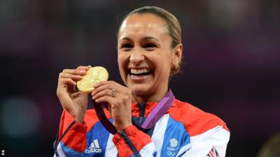 Jessica Ennis-Hill receives Gold at the 2012 Olympics