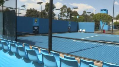 Empty tennis court