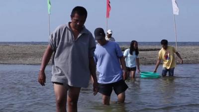 People fishing in Philippines