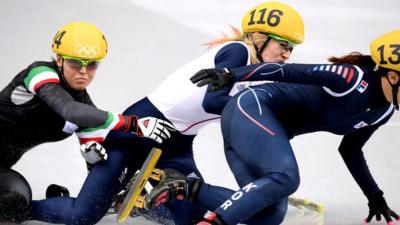 Elise Christie disqualified in chaotic speed skating final