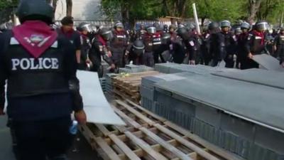 Police confront Thai protesters