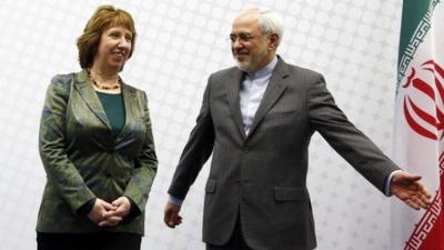 European Union foreign policy chief Catherine Ashton (L) and Iranian Foreign Minister Mohammad Javad Zarif