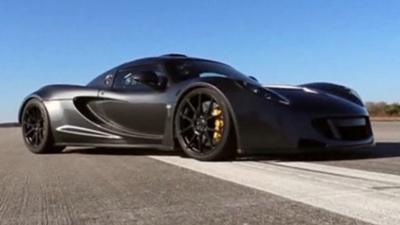 A Venom GT is a Lotus Exige with a modified chassis and a 7.0 litre twin turbo engine