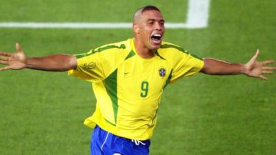 Ronaldo scores for Brazil against Germany