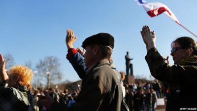 Pro-Russian demonstrators in Simferopol