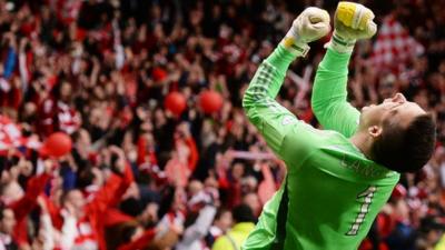 Aberdeen goalkeeper Jamie Langfield