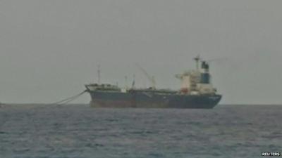 Oil tanker