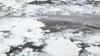 Foam on the River Clyde