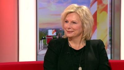 Jennifer Saunders