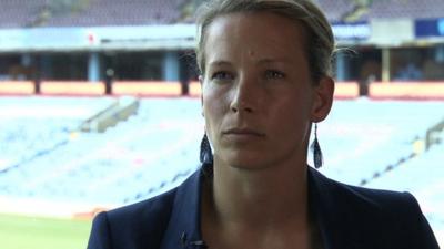 England and Everton Ladies goalkeeper Rachel Finnis-Brown says the sexist jokes made by Premier League chief executive Richard Scudamore are an "insult to all women".