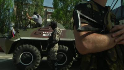 Armed men in Donetsk