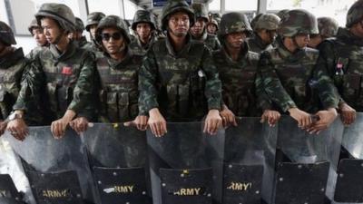 Thai troops line up in Bangkok