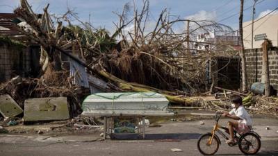 Aftermath of Typhoon Haiyan on 13 November 2013 in Tacloban