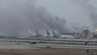 Smoke billows from Karachi airport (9 June 2014)