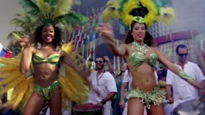 Samba dancers