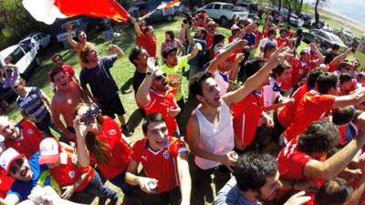 Chile fans