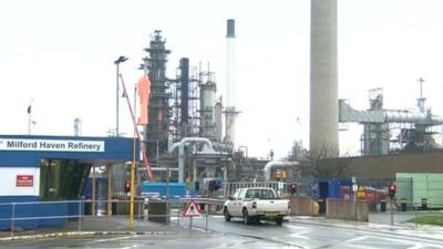 Murco refinery at Milford Haven