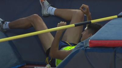 Brazilian pole vaulter Thiago Braz da Silva misses the mat at the Lausanne Diamond League.