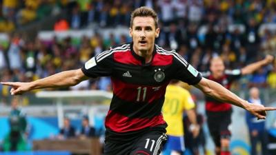 Germany's Miroslav Klose sets World Cup goals record