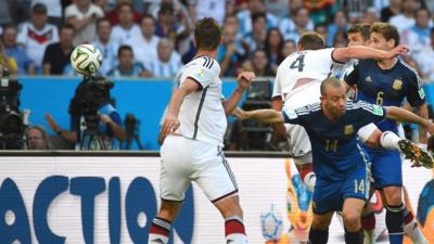 Benedikt Howedes header hits the post for Germany