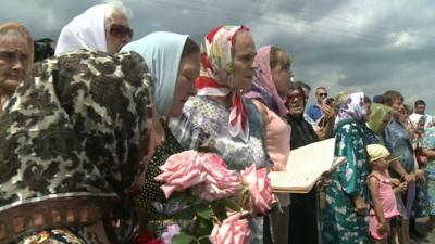 Villagers in eastern Ukraine