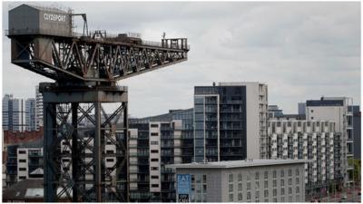 Danny MacAskill on the Finnieston Crane