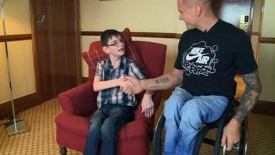 Kieran gets surprise visit from David Weir