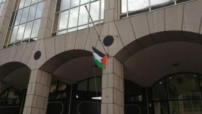 Palestinian flag above Tower Hamlets town hall