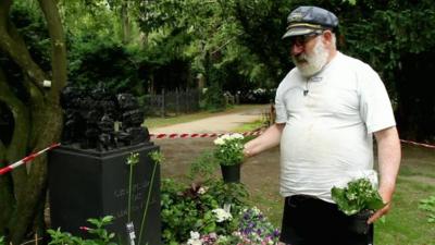 Captain Mikey Irishman at the grave for the homeless in Copenhagen