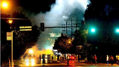 Police and protesters, Ferguson, Missouri (13 August)