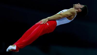 Man performing on the trampoline