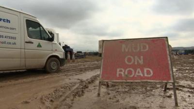 Mud on road at Dorset Steam Fair