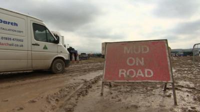 Mud on road at Dorset Steam Fair