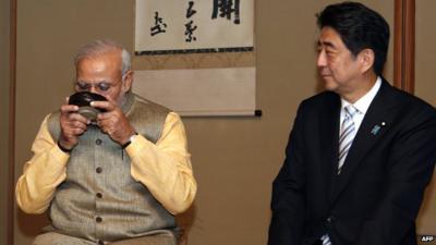 India's PM Narendra Modi with Japan's PM Shinzo Abe at a tea ceremony in Tokyo