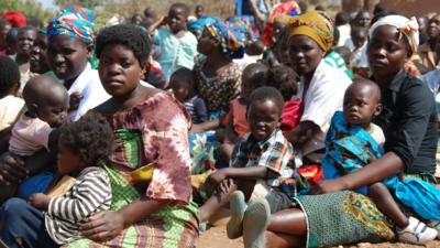 Mothers with young children in Malawi