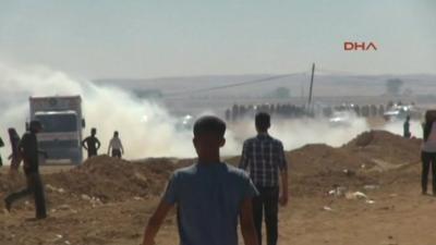 Tear gas fired at Kurds