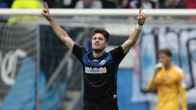 Paderborn midfielder Moritz Stoppelkamp