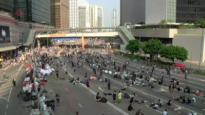Thousands of pro-democracy protestors