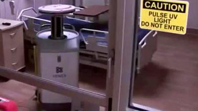 Little Moe, prototype robot capable of destroying viruses