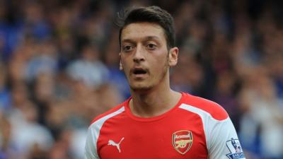 Arsene Wenger defends Arsenal's Mesut Ozil injury diagnosis