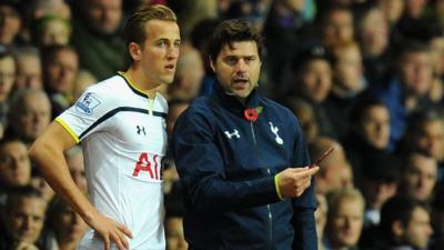 Tottenham's Harry Kane and Mauricio Pochettino