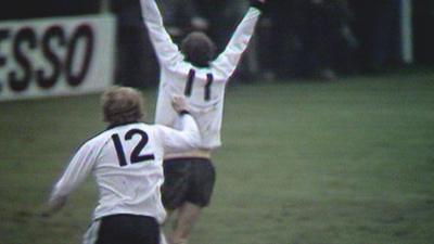 Hereford United: Ronnie Radford's Famous FA Cup Goal - BBC Sport