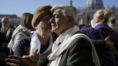 Elderly couple dancing the tango in St Peter's Square to celebrate birthday of Argentine Pope Francis