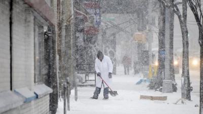 Snow falling in Brooklyn on 9 January