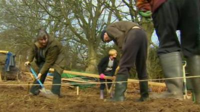 Flintshare community diggers at work