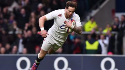 Danny Cipriani sails over the line