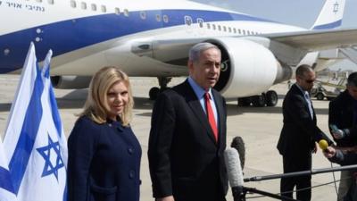 Benjamin Netanyahu at Tel Aviv airport